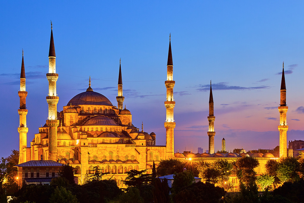 L'immagine raffigura una veduta di Istambul